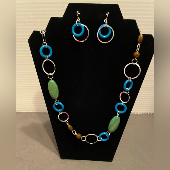Vintage Retro Circle Rings & Beads Necklace Earrings Set - Picture 1 of 4